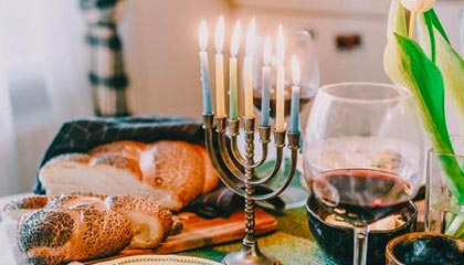 开云官网首页-WRC暴雨突袭：如何应对极端天气？